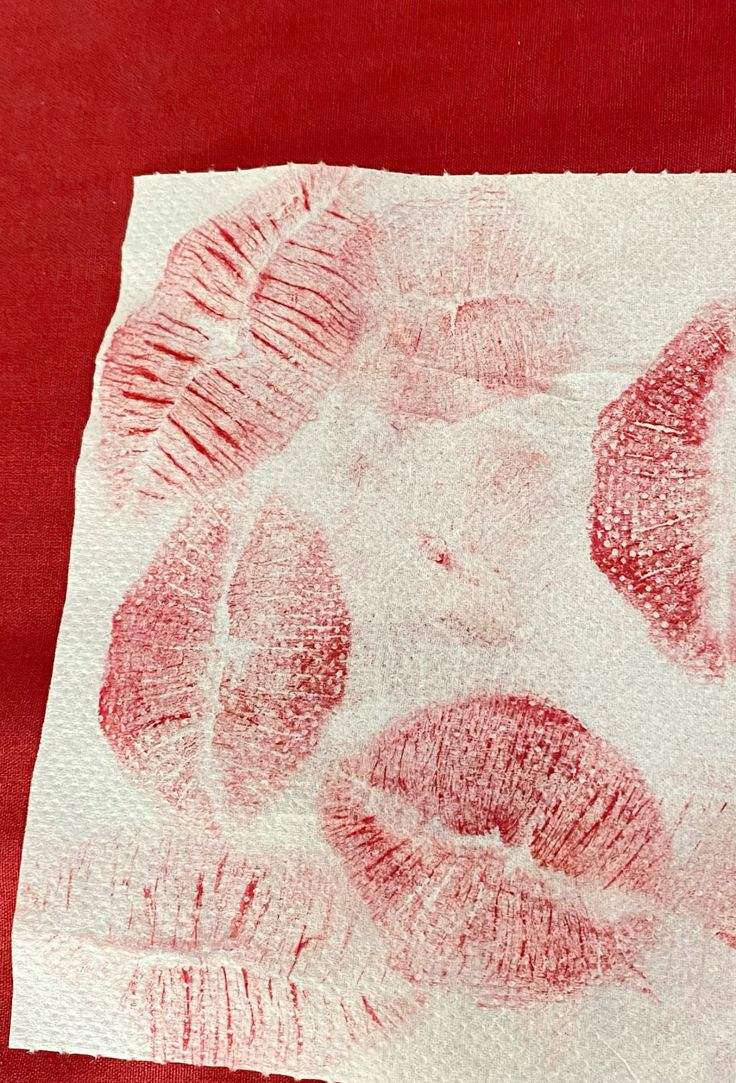 The 'Kiss of Mundanity' (Digital Stain of Disillusionment)